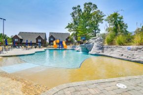 Table Rock Lake Home with Boat Slip, Near 76 Strip!